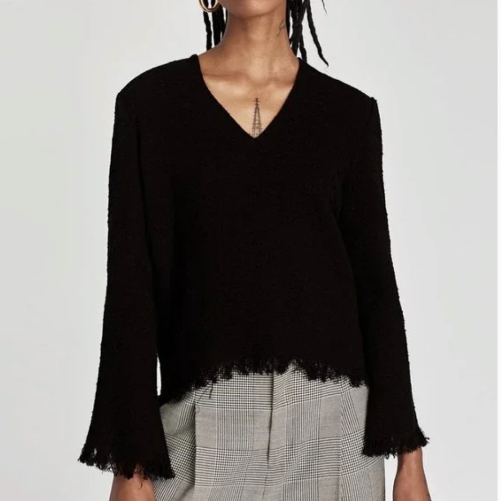 Zara Jacquard Bell Sleeve Blouse
Top Frayed Hems